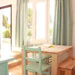 Yucas Homes